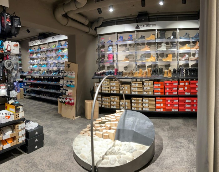 Outdoor Schuhe bei Intersport Lackner Flagshipstore in Großarl