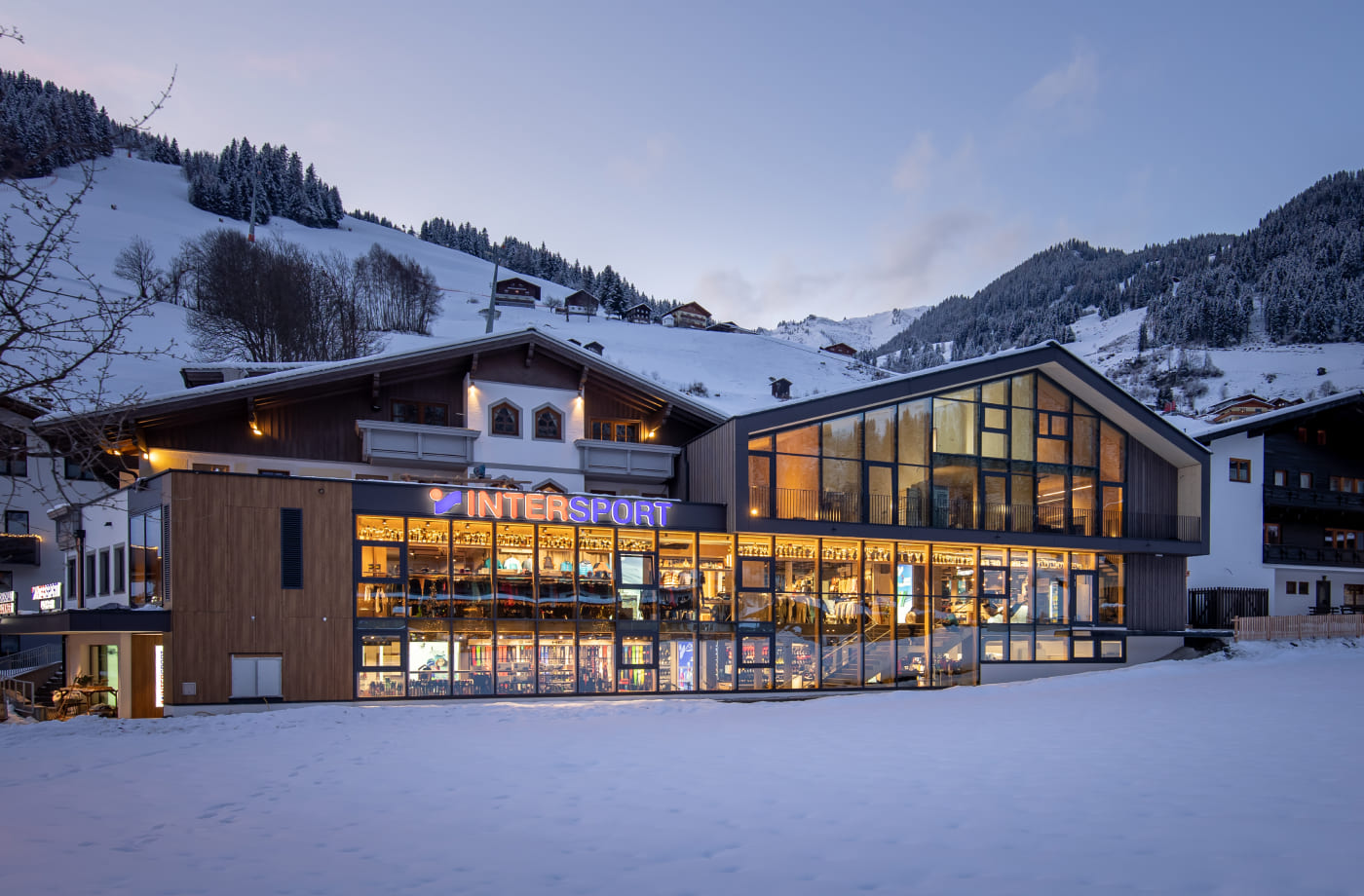 Außenansicht Sport Lackner, Sportgeschäft in Großarl